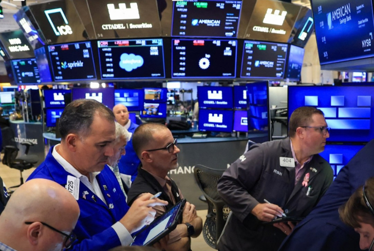 Investors watch inflation and rates